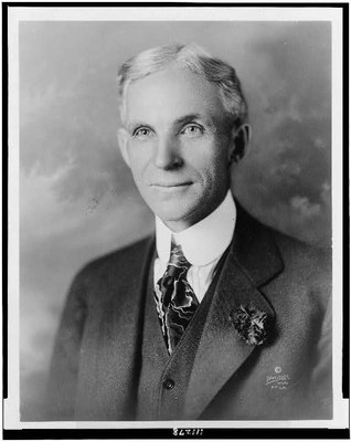 Fred Hartsook (1876–1930): Henry Ford (1864–1947), Schwarz-weiß-Photographie, 1919; Bildquelle: Library of Congress, National Photo Company Collection, http://www.loc.gov/pictures/item/94506959/.