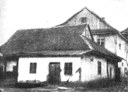 Lehrhaus in Miedžybož (außen) IMG