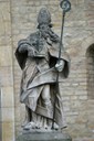 Denkmal des heiligen Bonifatius vor dem Mainzer Dom IMG